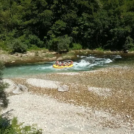 Center Drvenija شقة سراييفو