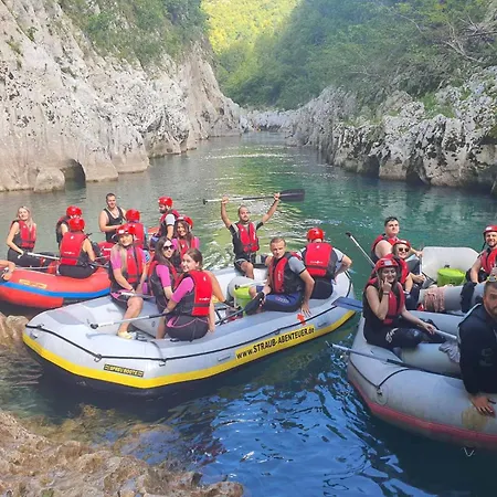 Appartamento Center Drvenija *