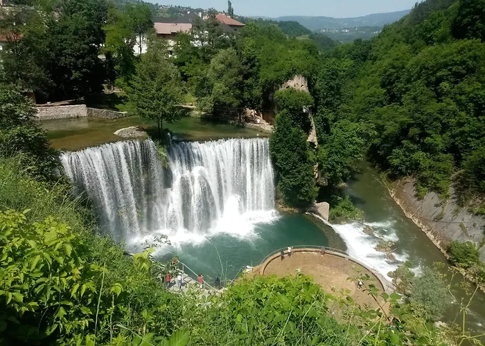 Center Drvenija سراييفو