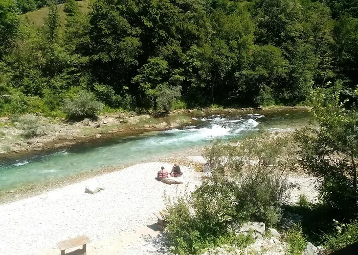 Center Drvenija شقة *